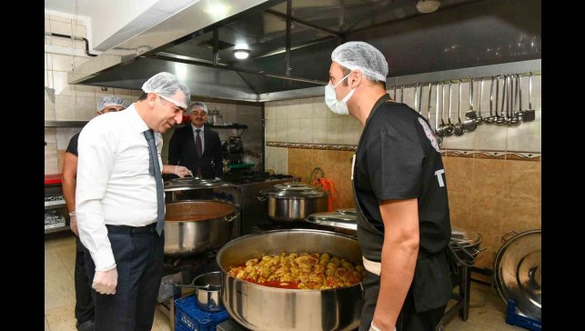 Tunceli'de 228 haneye ücretsiz sıcak yemek hizmeti