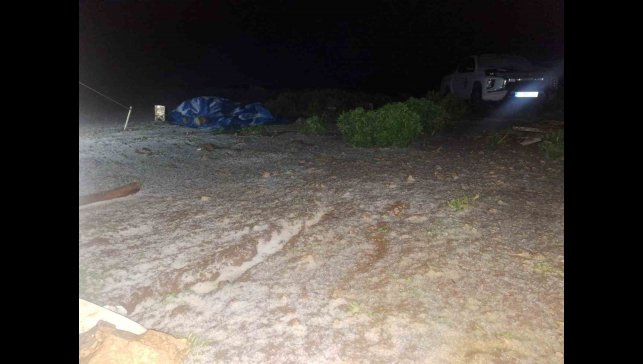 Tunceli'de temmuz ayında kar ve dolu sürprizi