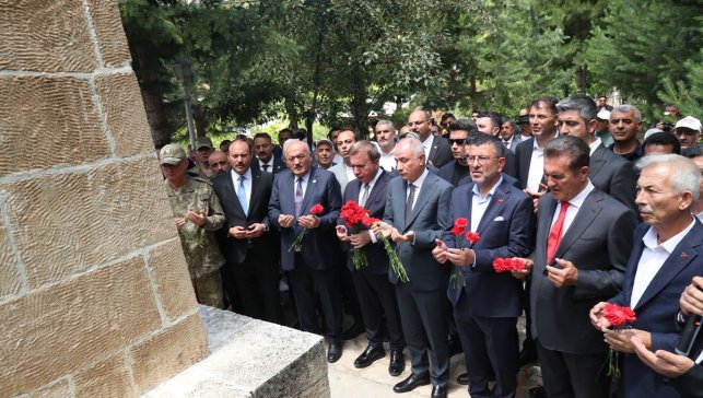 AK Parti Genel Başkanvekili Efkan Ala, Başbağlar'daki anma töreninde konuştu: