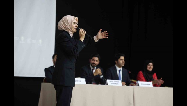 Bakan Göktaş: "Kimseyi geride bırakmayan bir toplum için çalışıyoruz"