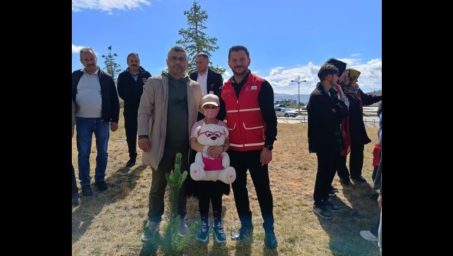 Tuana'nın fidan hayali gerçek oldu