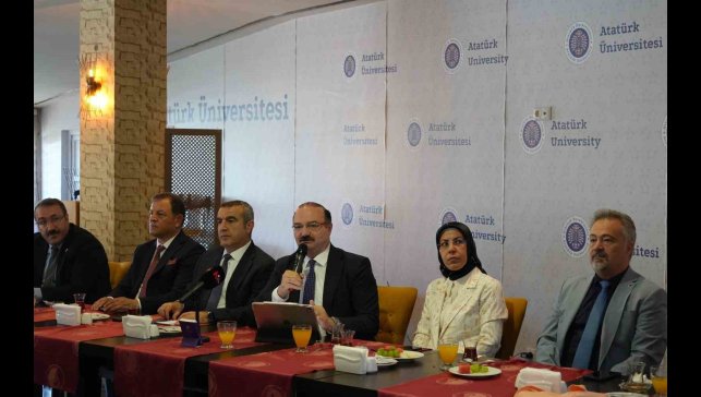 Atatürk Üniversitesi'nde yerli ilaç üretimi ve yerli uçak motorlarının testi hamlesi