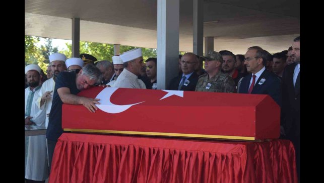 Şehit Piyade Teğmen Furkan Sert, son yolculuğuna uğurlandı
