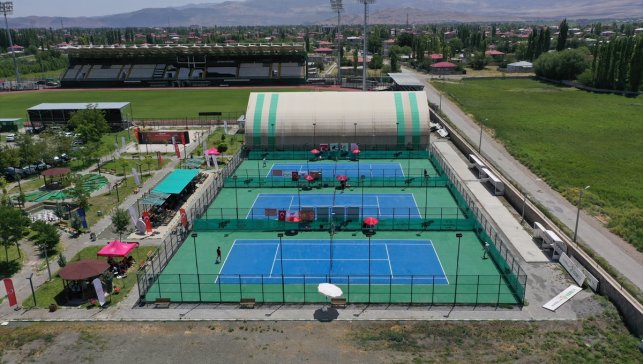 Kortların dahi olmadığı şehir, yatırımlarla tenisin yeni adresi oldu
