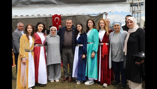 Başkan Demir, 13'ncü Hoçvan yayla festivaline katıldı