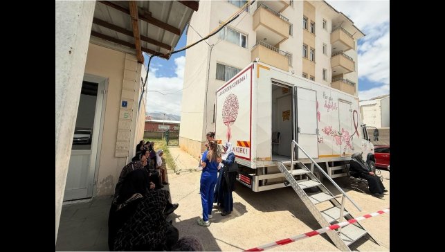 Başkale'de erken tanı için kanser taraması yapılıyor