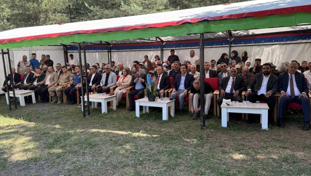 Ardahan'da "5. Hanaklı Aşık Mazlumi Anma Şenlikleri" düzenlendi