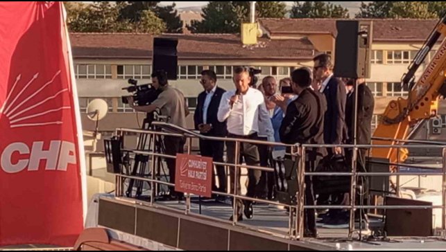 CHP Genel Başkanı Özel, Malatya'daki mitingde konuştu