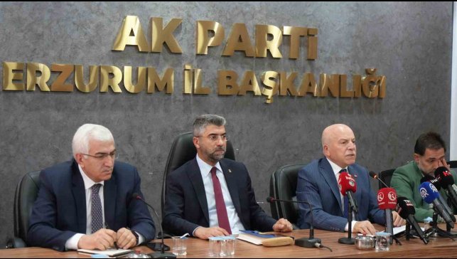 Küçükoğlu; "Hiç kimse şehitlerimizin aziz hatırasına el uzatamaz, onların mirasına leke süremez.