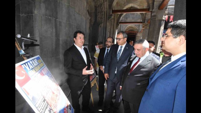 Tarihe tanık fotoğraflar sergide