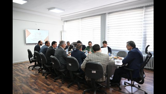 Sokak hayvanları sorunları masaya yatırıldı