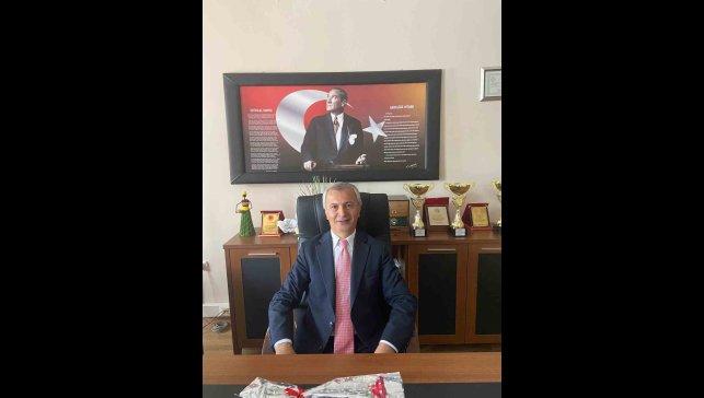 Sıtkı Toksoy 15 Temmuz'da baba ocağı Oltu'da