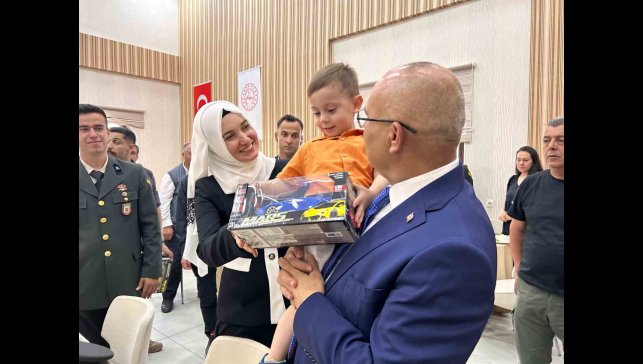 Ağrı'da 15 Temmuz şehitleri anısına yemek programı düzenlendi