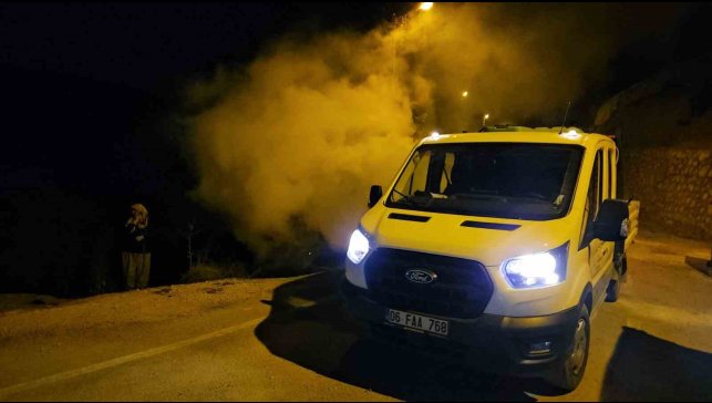 Darende'de haşereyle mücadele sürüyor