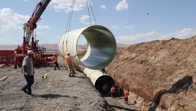 Muş'taki sulama projesiyle 780 bin dekar araziye "can suyu" taşınacak