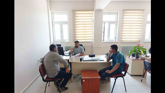 Ağrı'da lise tercihleri için öğrencilere 266 noktada rehberlik hizmeti sunuluyor