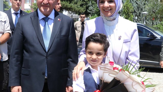 Aile ve Sosyal Hizmetler Bakanı Göktaş, Elazığ Valiliği ziyaretinde konuştu: