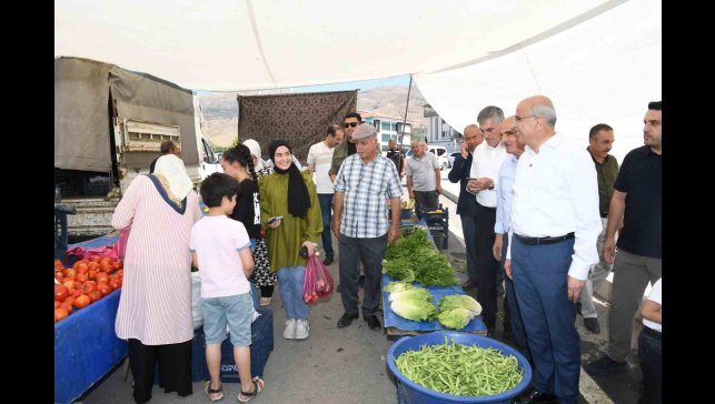 Başkan Er: "Hizmet ve yatırımlarımız artarak devam edecek"