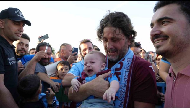 Erzurum'da taraftardan Trabzonspor'a sevgi seli