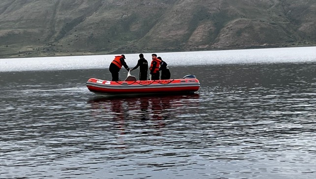 Ağrı'da serinlemek için göle giren bir kişi boğuldu