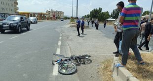 Ağrı'da minibüsün çarptığı bisikletli çocuk hayatını kaybetti