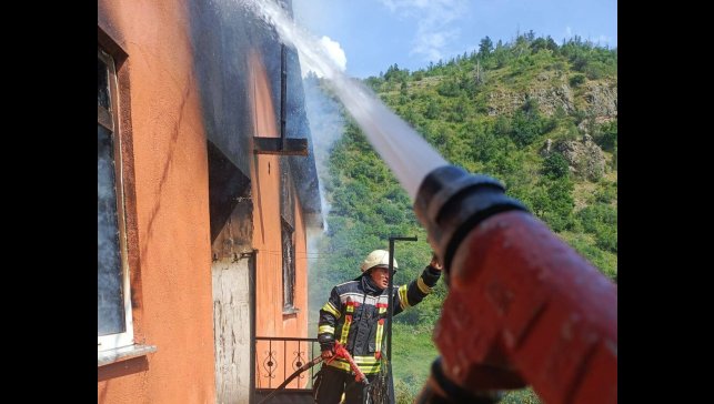 Erzurum'da korkutan yangın