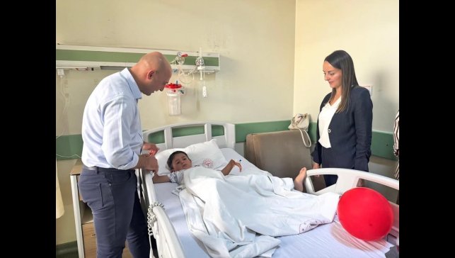 Kaymakam ekinci'den sünnet çocuklarına moral ziyareti