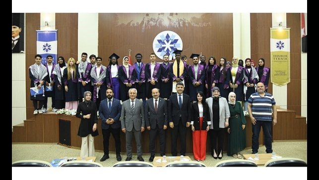 ETÜ TÖMER ilk mezunlarını verdi