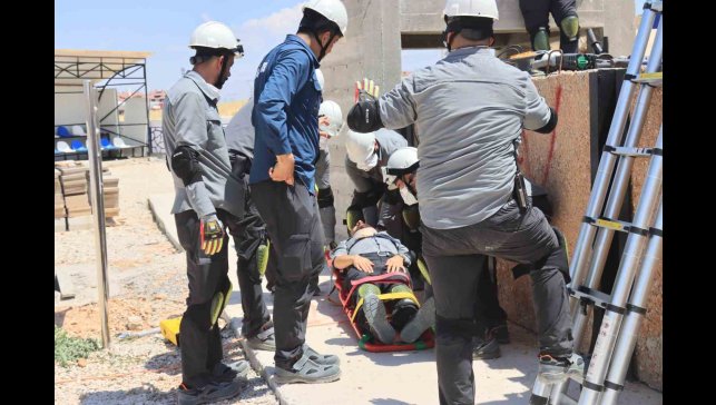 Elazığ Belediyesi arama kurtarma ekipleri, akreditasyon sınavına katıldı