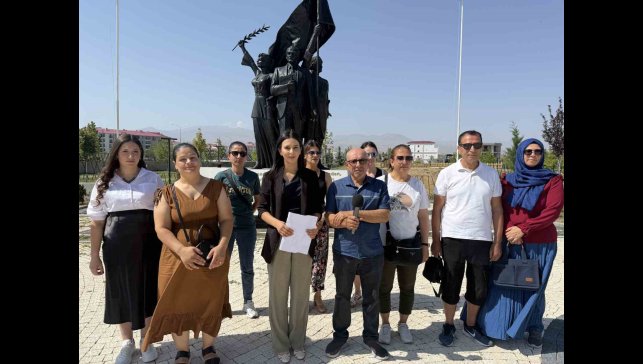 Iğdır Halk Oyunları temsilcisi Sili; "Değer görmek, görülmek, duyulmak istiyoruz"