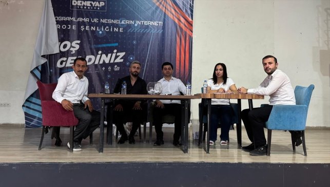 Hakkari'de İşgücü Uyum Programı kapsamında çalışacak 254 kişi için kura çekildi