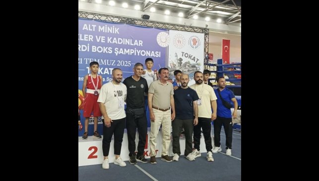 Azad Ali Yaşar'dan Türkiye derecesi