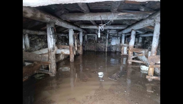 Sağanak sele neden olunca evleri su bastı, tarım arazileri zarar gördü