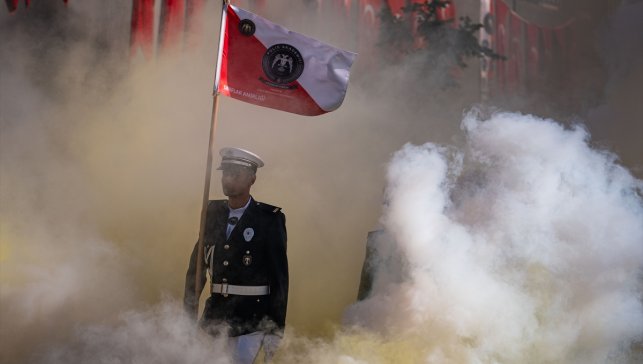 Erzurum'da eğitimini tamamlayan 393 polis adayı mezun oldu