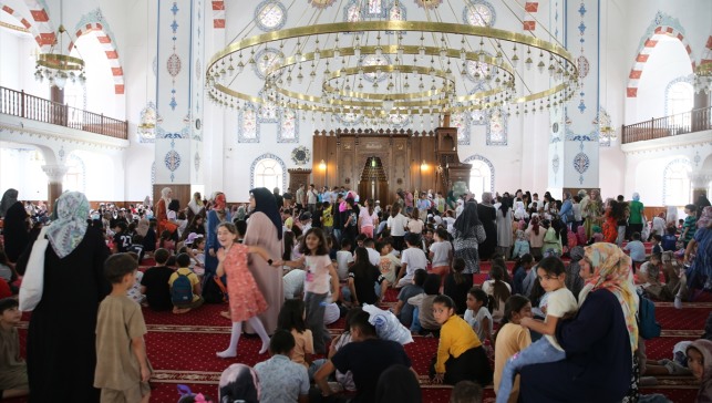 Van'da TÜGVA Yaz Okulları Cami Buluşması etkinliği yapıldı