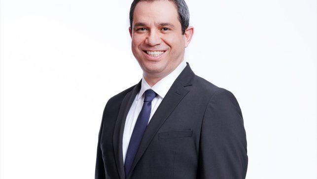 Aslı, pastacılık alanında eğitim verecek "Aslı Akademi"yi hayata geçirdi