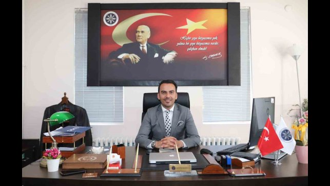 ÇMYO Müdürü Özdemir'den gençlere özel davet