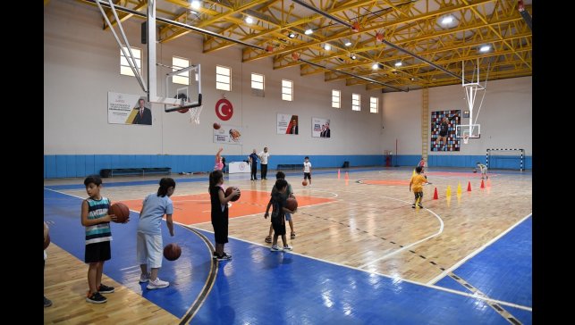 Basketbol kursuna yoğun ilgi