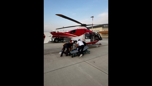 Van'da akciğer ödemi olan hasta, ambulans helikopterle hastaneye kaldırıldı
