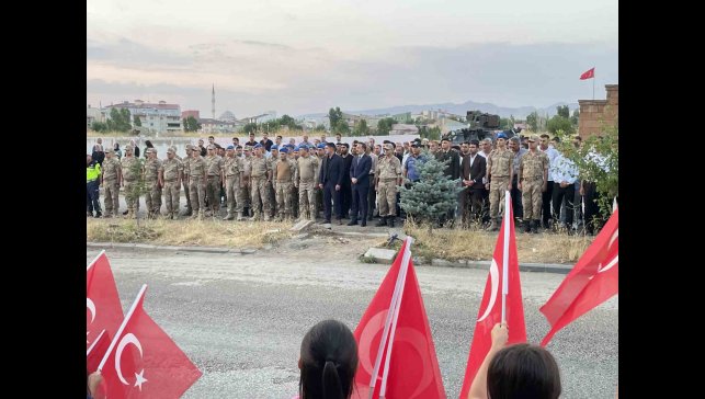 Şehit Binbaşı Arslan Kulaksız Malazgirt'te anıldı