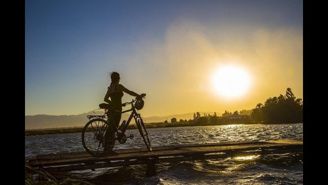 Kemaliye yanıyor, termometreler 42 dereceyi gösterdi