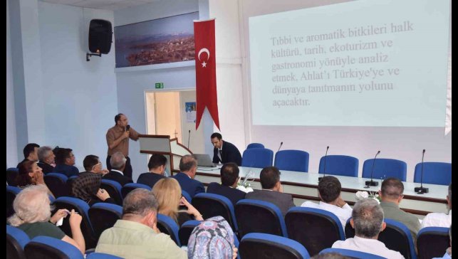 "Ahlat Bölgesi Yatırım, İstihdam ve İnovatif İş Geliştirme Çalıştayı" başladı