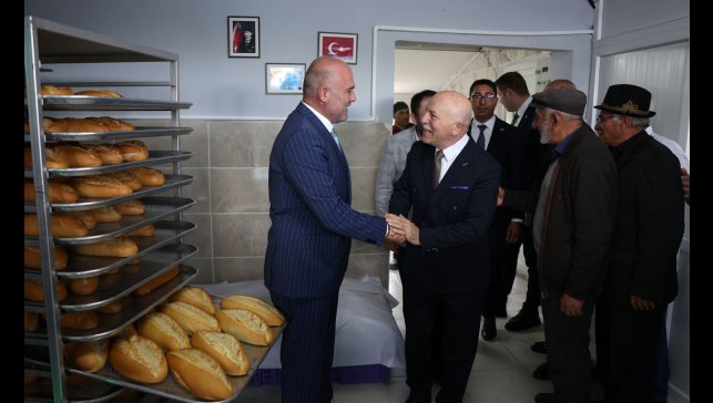 Erzurum Büyükşehir Belediyesi Damal'da halk ekmek fırını açtı