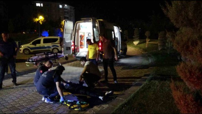 Malatya'da bıçaklı kavga: 1 yaralı