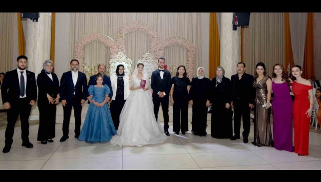 Aksoy ve Avcı ailelerinin mutlu günü