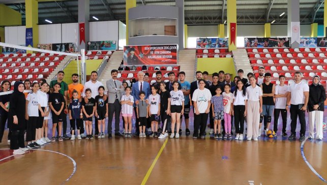 Muş Gençlik ve Spor Müdürü Kılıç, Bulanık'ta spor yatırımlarını inceledi