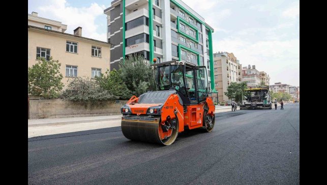 Eski Cezaevi Caddesi'nde asfalt serimine başlandı