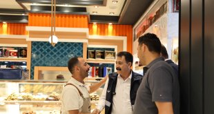 Ağrı Belediyesi Eş Başkanı Memet Akkuş  zabıta ekipleri ve Meclis Üyeleriyle saha denetimi yaptılar 