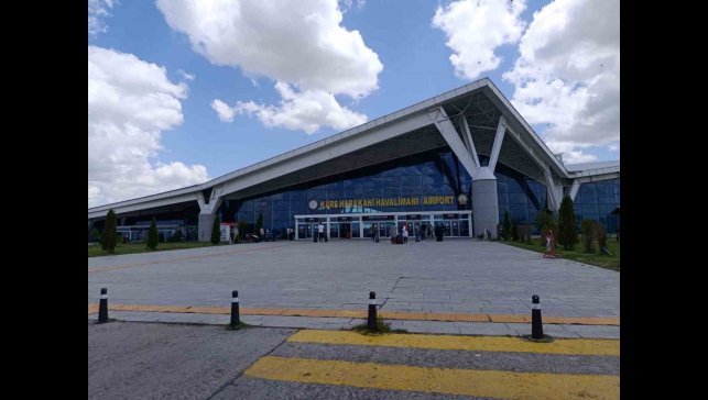 Kars'ta Haziran ayında 55 bin 502 kişi uçtu