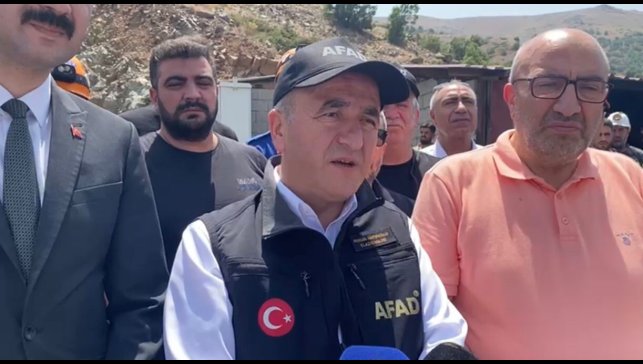 Elazığ Valisi Hatipoğlu: "Göçükte 1 işçimiz kaldı, 80 kişilik ekip kurtarma çalışmalarını sürdürüyor"